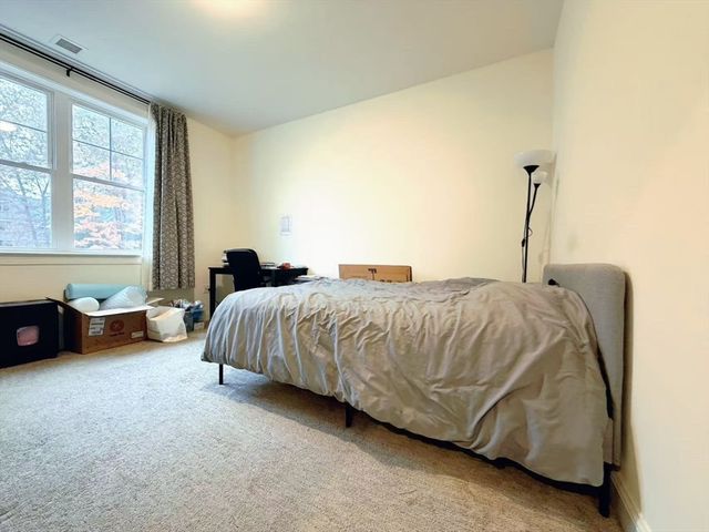 16 Taylor Dr 1010, Reading, MA 01867