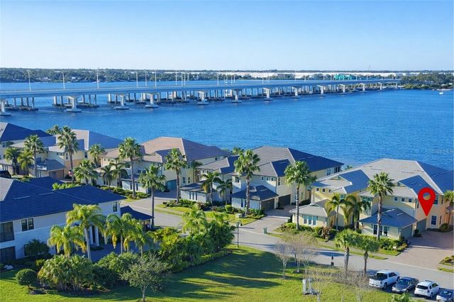 1264 RIVERSCAPE STREET B, Bradenton, FL 34208