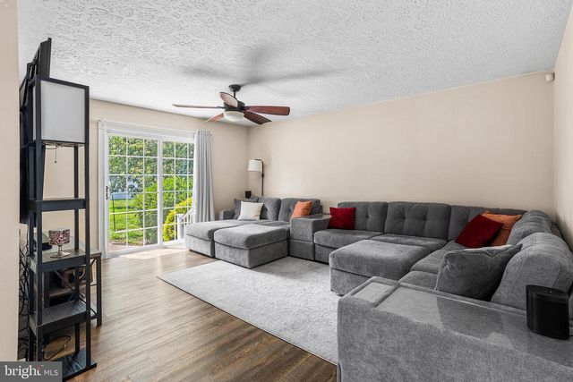 15 JAQUES COURT CT, Sicklerville, NJ 08081