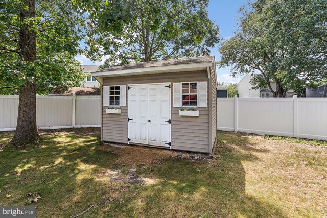 15 JAQUES COURT CT, Sicklerville, NJ 08081