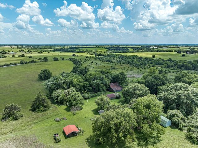 7017 - B Old Highway 36 Road, Bellville, TX 77418