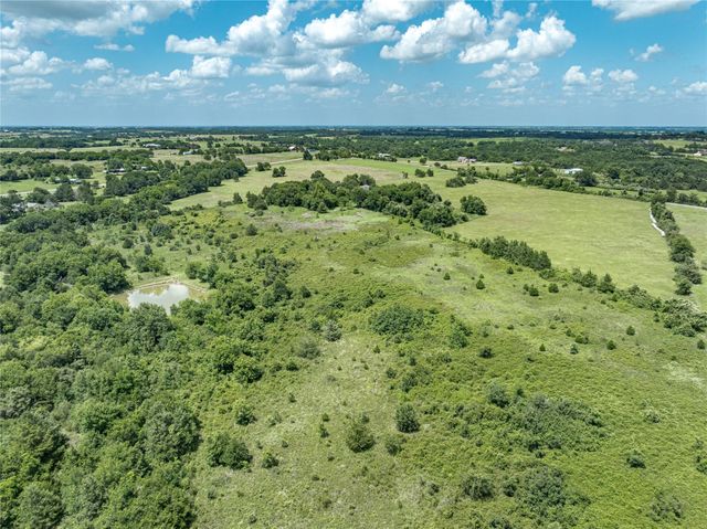 7017 - B Old Highway 36 Road, Bellville, TX 77418