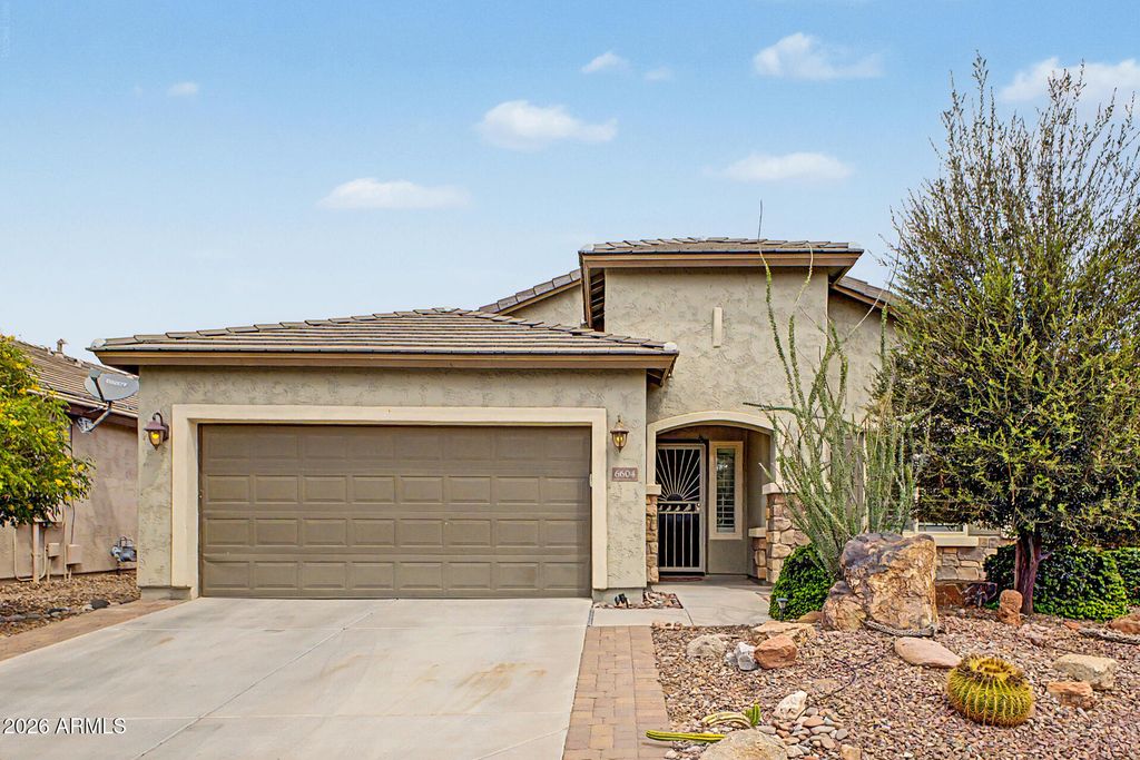 6604 W RUSHMORE Way, Florence, AZ 85132 — photo 2