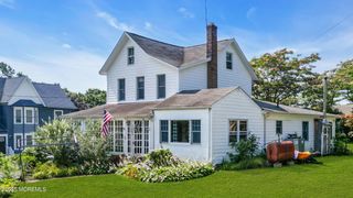 41 South Avenue, Atlantic Highlands, NJ 07716