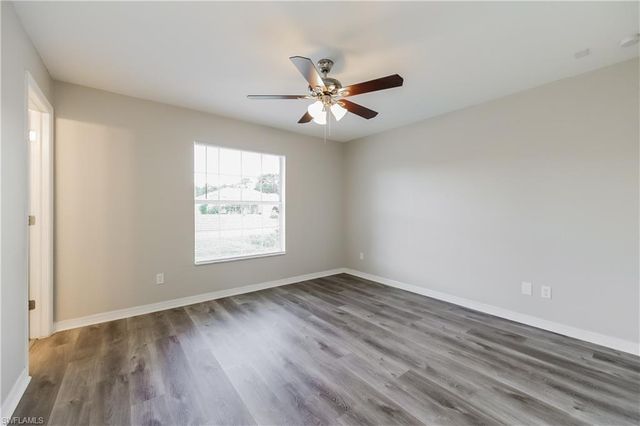 3206 51st ST W, Lehigh Acres, FL 33971