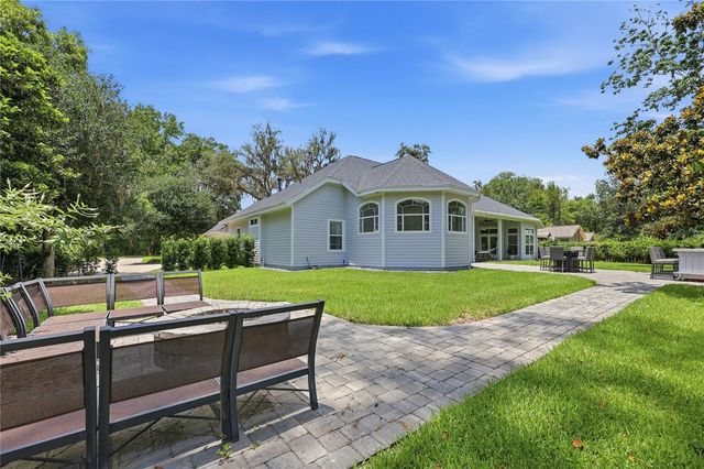 5117 NW 55TH STREET, Gainesville, FL 32653