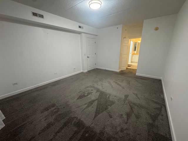 8300 Callie Avenue 412, Morton Grove, IL 60053