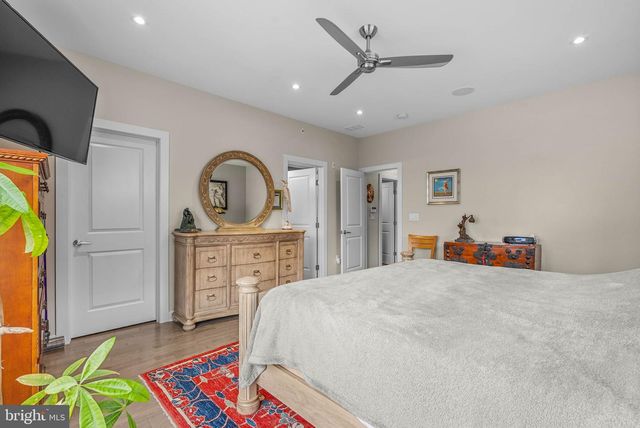 1717 S 2ND ST, Philadelphia, PA 19148