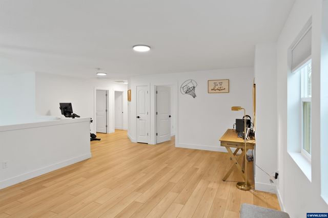 19724 DeSantis Ln SE, Silverton, OR 97381