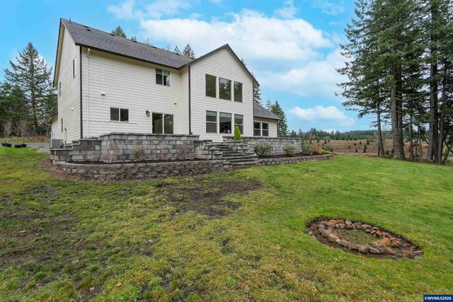 19724 DeSantis Ln SE, Silverton, OR 97381