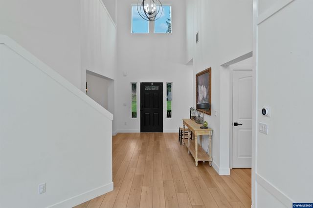 19724 DeSantis Ln SE, Silverton, OR 97381