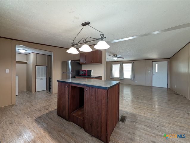 135 Water Hole Lane, New Braunfels, TX 78130