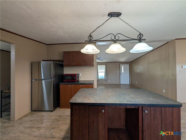 135 Water Hole Lane, New Braunfels, TX 78130