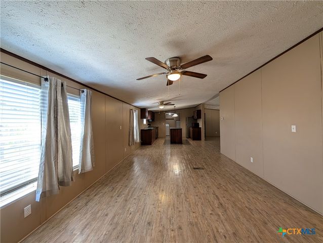 135 Water Hole Lane, New Braunfels, TX 78130