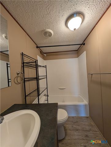 135 Water Hole Lane, New Braunfels, TX 78130