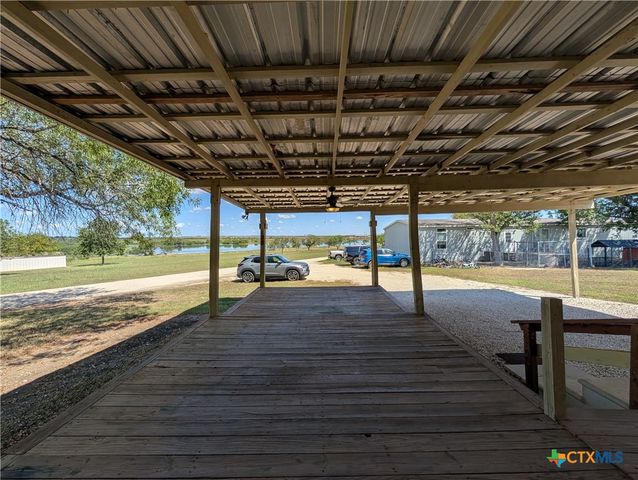 135 Water Hole Lane, New Braunfels, TX 78130