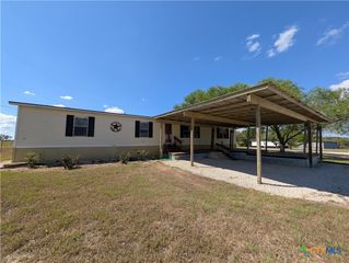135 Water Hole Lane, New Braunfels, TX 78130