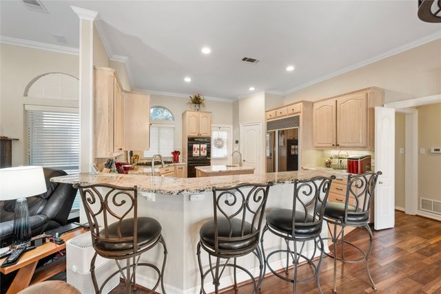 5519 Hunterwood Lane, Arlington, TX 76017