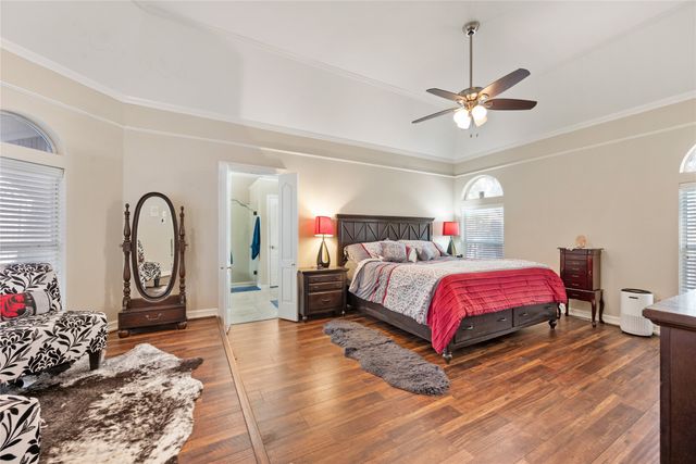 5519 Hunterwood Lane, Arlington, TX 76017