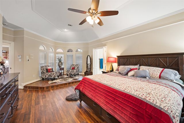 5519 Hunterwood Lane, Arlington, TX 76017