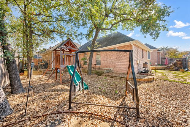 5519 Hunterwood Lane, Arlington, TX 76017