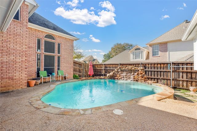 5519 Hunterwood Lane, Arlington, TX 76017