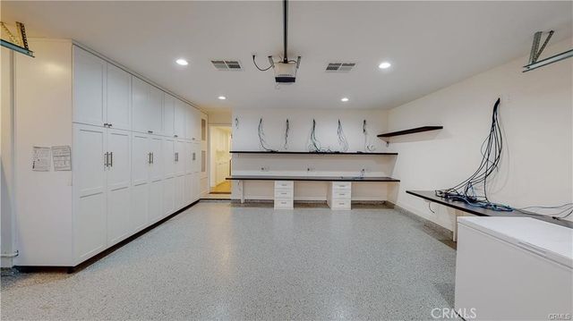 3119 Mesa Verde Drive, Burbank, CA 91504