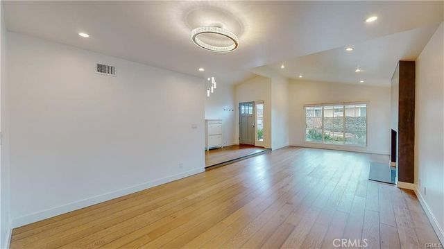 3119 Mesa Verde Drive, Burbank, CA 91504