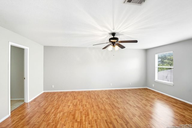 8627 Tioga Pass, Helotes, TX 78023