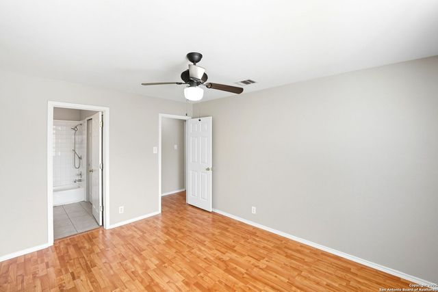 8627 Tioga Pass, Helotes, TX 78023
