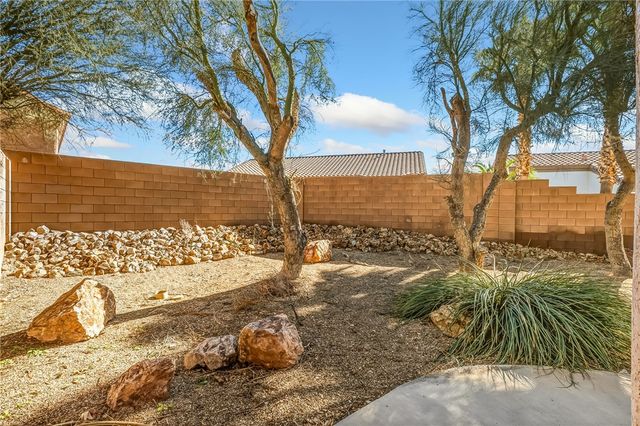 2328 Soaring Eagle Drive, Bullhead City, AZ 86442