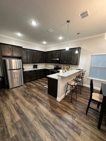 2603 Malone Street, Fort Worth, TX 76106