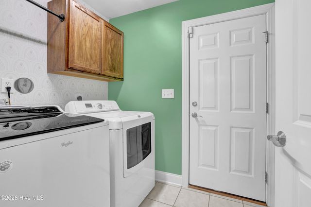 85 Highlands Drive, Hampstead, NC 28443