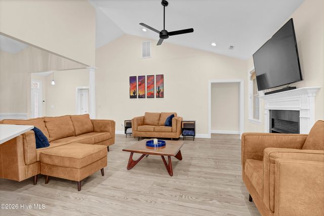 85 Highlands Drive, Hampstead, NC 28443