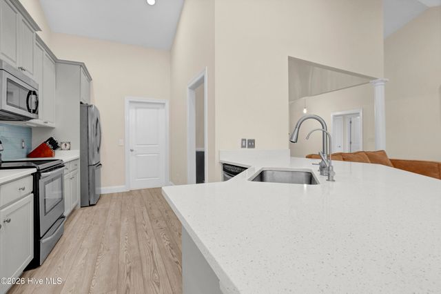 85 Highlands Drive, Hampstead, NC 28443