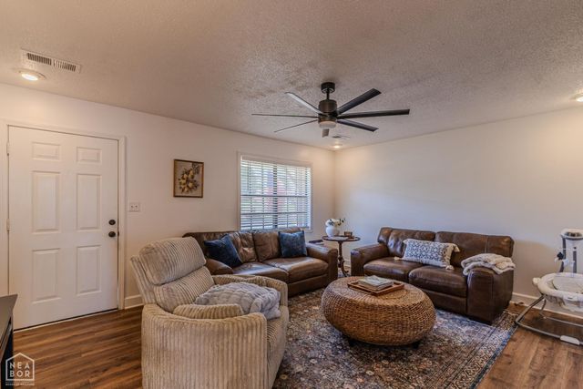 1307 Daniel Drive, Paragould, AR 72450