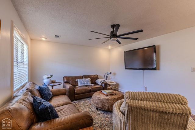 1307 Daniel Drive, Paragould, AR 72450