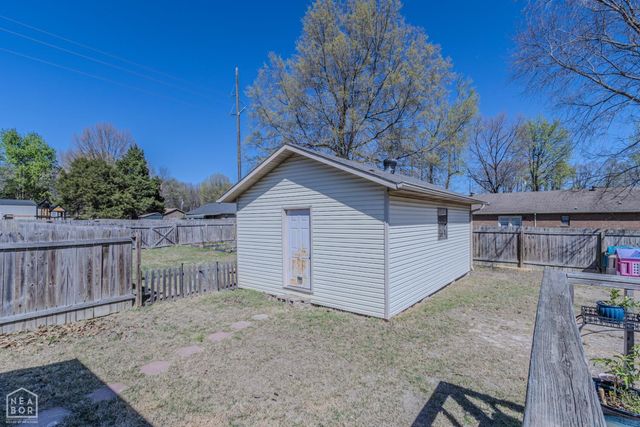 1307 Daniel Drive, Paragould, AR 72450