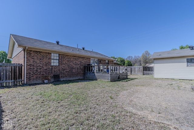 1307 Daniel Drive, Paragould, AR 72450