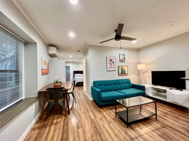 5969 Lewis Street 201, Dallas, TX 75206