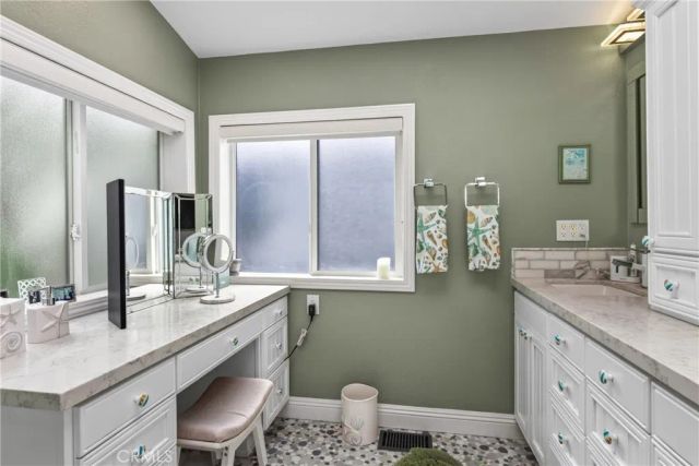 30802 S Coast Highway F-10, Laguna Beach, CA 92651