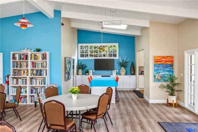 30802 S Coast Highway F-10, Laguna Beach, CA 92651