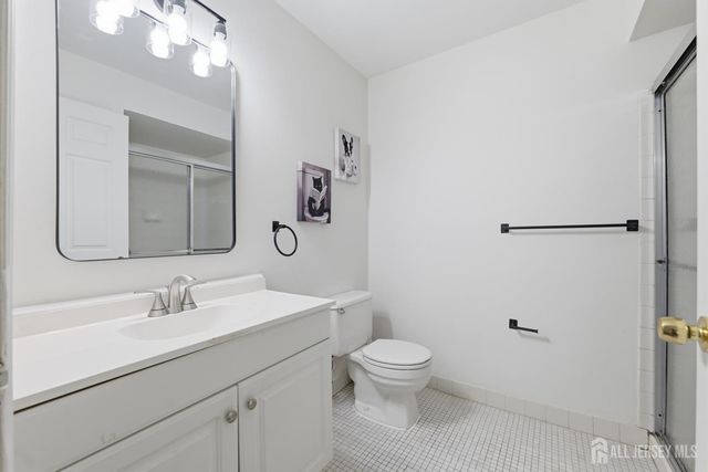 296-B Alpine Way, Woodbridge Proper, NJ 07095