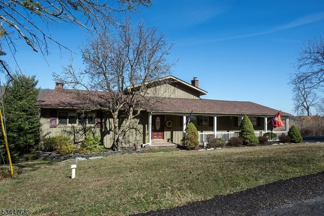 5 Marine Ter, Byram Twp., NJ 07871