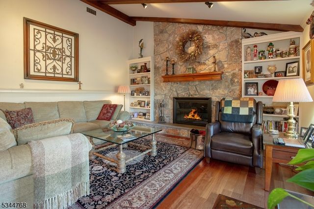 5 Marine Ter, Byram Twp., NJ 07871