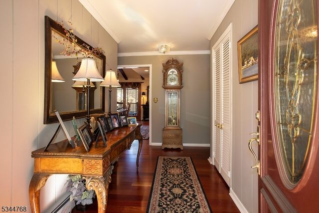 5 Marine Ter, Byram Twp., NJ 07871