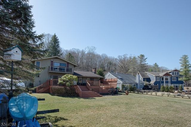 5 Marine Ter, Byram Twp., NJ 07871