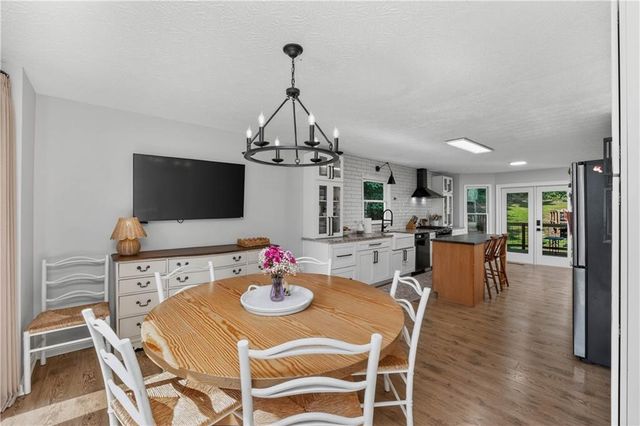 458 Coolsprings Trail, Woodstock, GA 30188