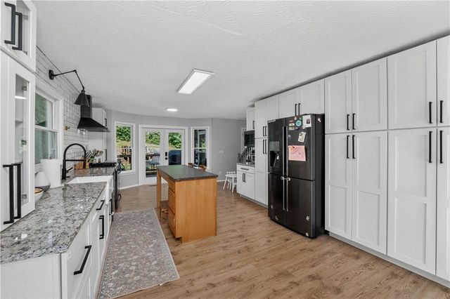 458 Coolsprings Trail, Woodstock, GA 30188