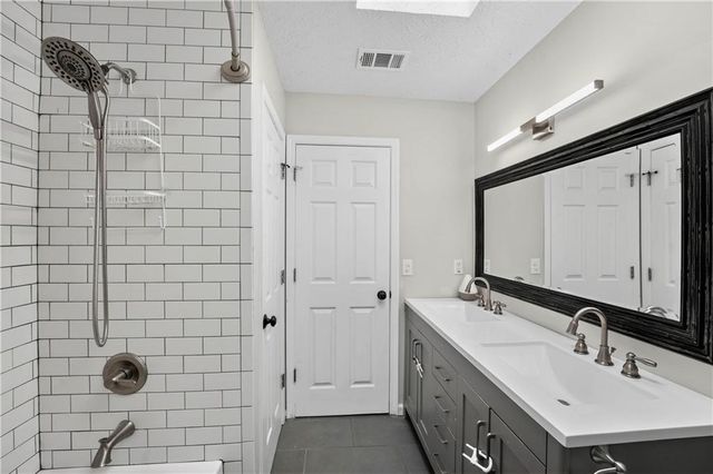 458 Coolsprings Trail, Woodstock, GA 30188